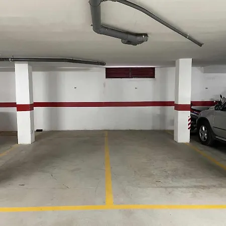 B2 Bajo Con Terraza De 32 M2 En Playa Granada アパート